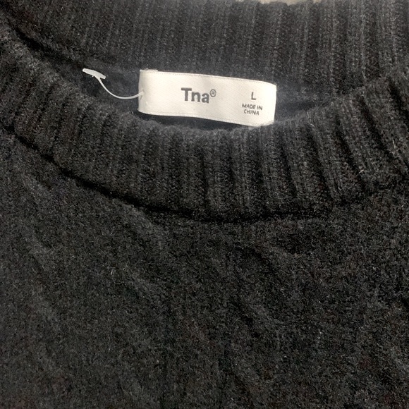 New Aritzia Wilfred TNA Cashwool Percy Sweater - Picture 10 of 11